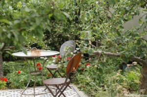 garden table and chairs, style & design garden, lifestyle gardens. hampton court 2018